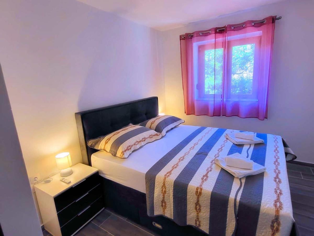 Apartments Manda Novi Vinodolski Luaran gambar