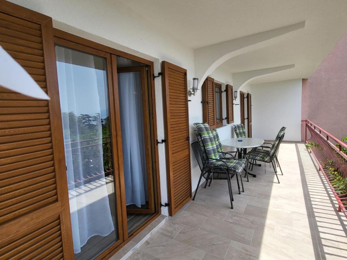 Apartments Manda Novi Vinodolski Luaran gambar