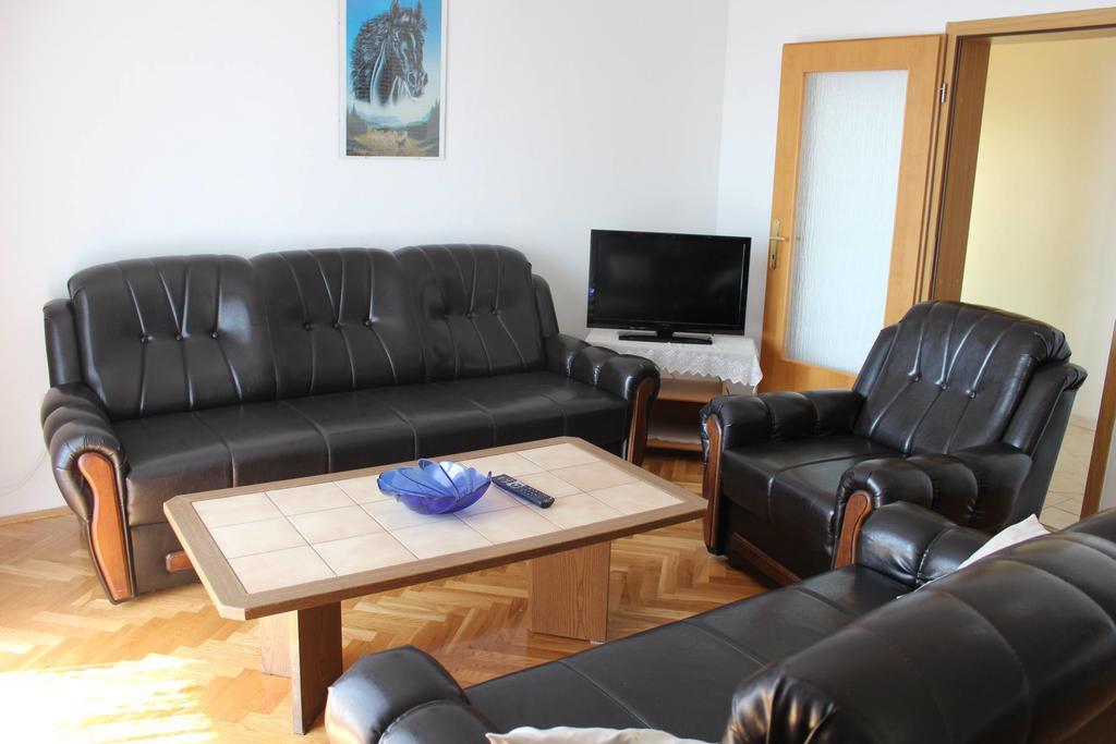 Apartments Manda Novi Vinodolski Bilik gambar