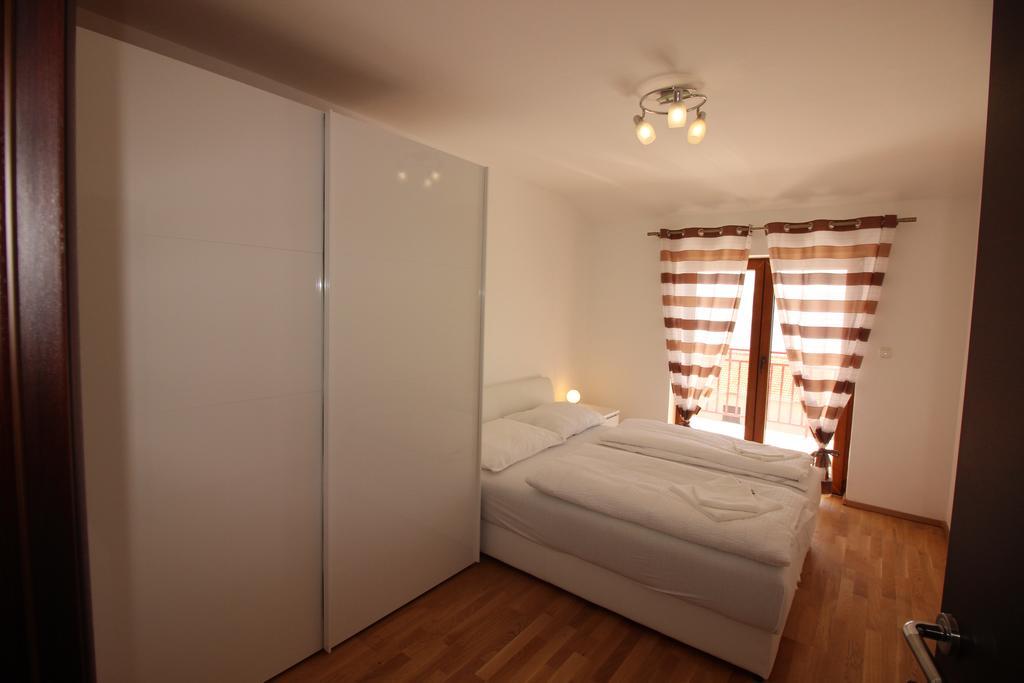Apartments Manda Novi Vinodolski Luaran gambar