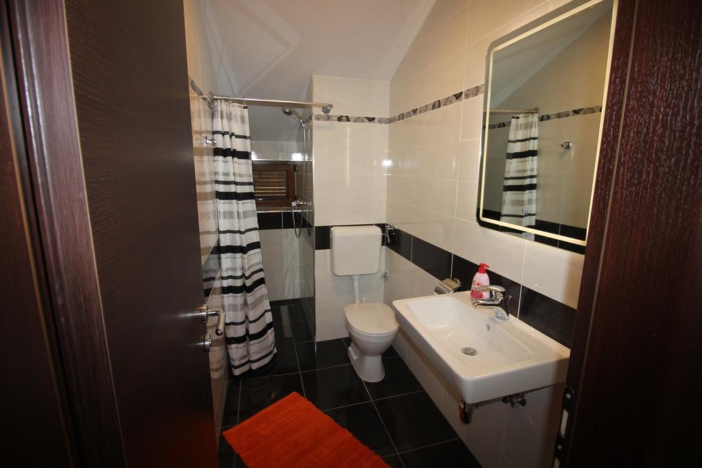 Apartments Manda Novi Vinodolski Luaran gambar